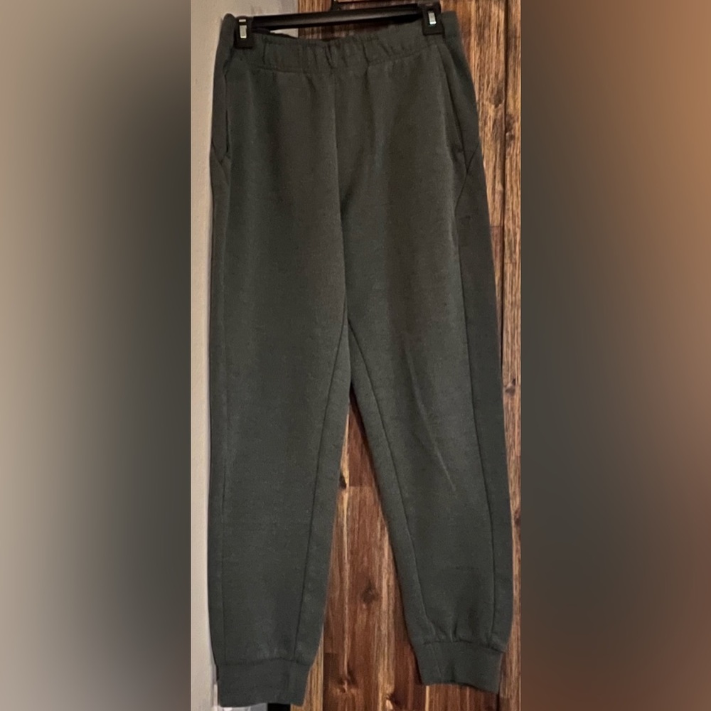 FILA SPORTS Olive Green Heather Adult Sm Jogger Sweatpants